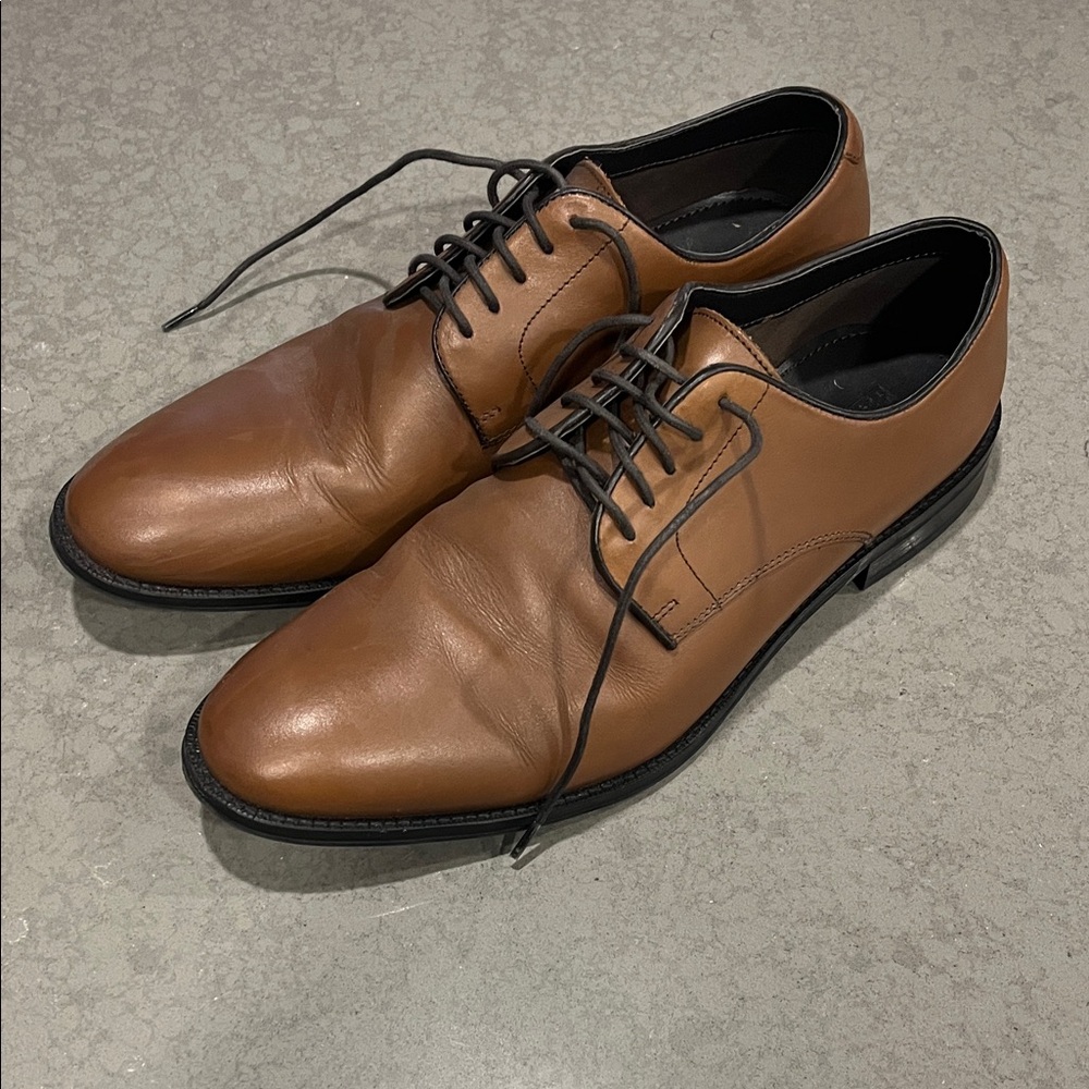 Elegant Tan Leather Men's Oxfords